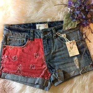 NEW Distressed Denim & Bandana Print Shorts